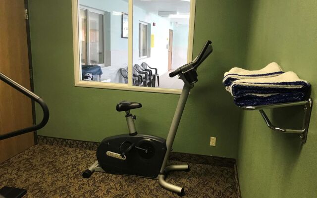 SureStay Plus Hotel by Best Western Bettendorf