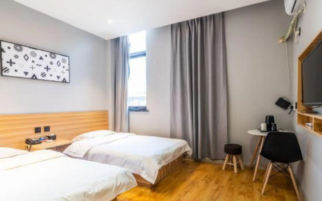Anyang 25H Hotel (Beida Street)