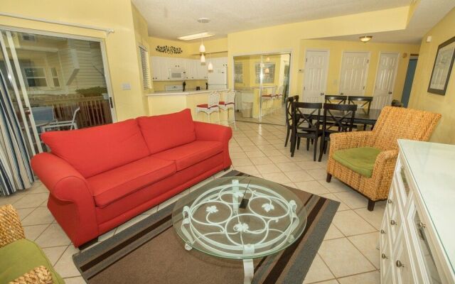 Sandpiper Cove 9107 3 Bedroom Condo by RedAwning