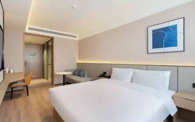 Starway Hotel (Xi'an Zhangba Liu Road Subway Station)