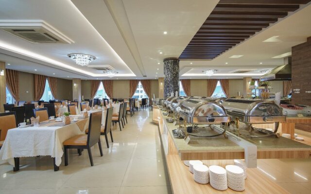 Eden Plaza Danang