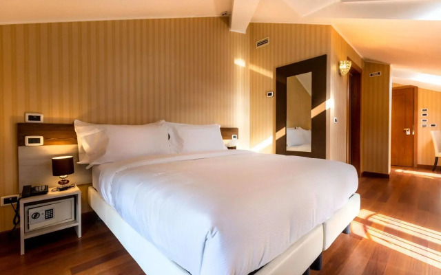 Gardone Palace Hotel