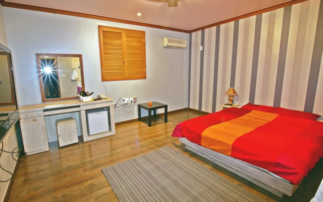 Anseong M Hotel