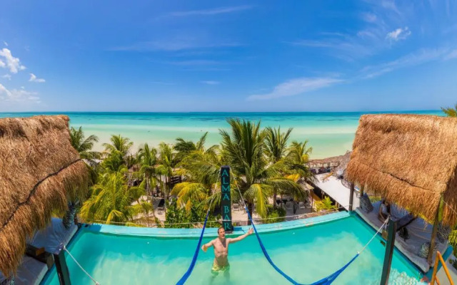 Villas Tiburon by The Beach