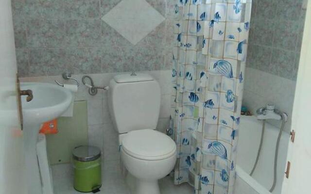 Lora's House