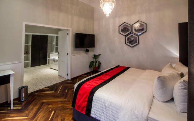 Hotel Business Real 500