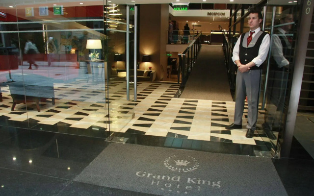 Grand King Hotel
