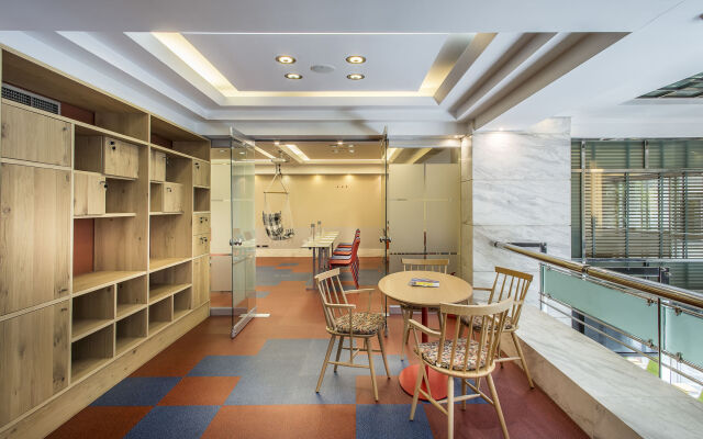 Airotel Alexandros Hotel