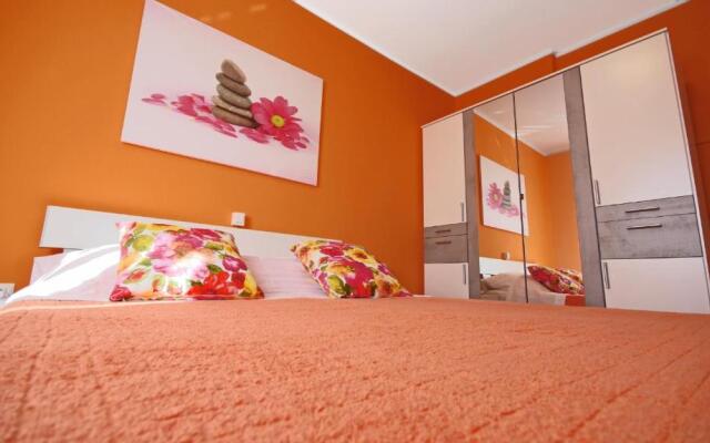 Apartment RINO****, 58m², 170m from the beach