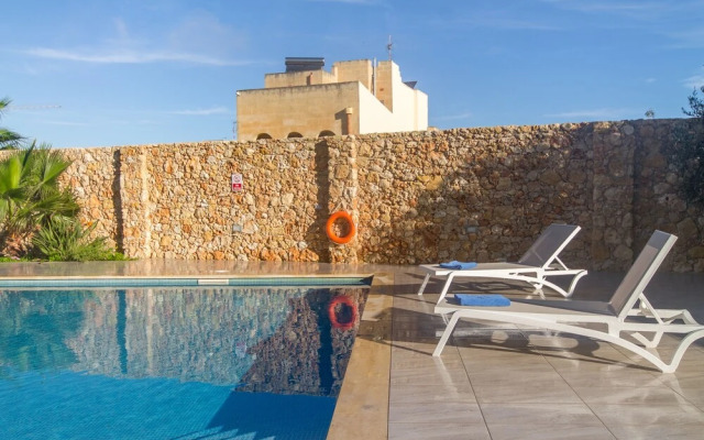 Wellness Hygge Modern Gozitan Apartment
