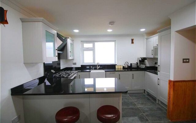 Limehouse Apartments