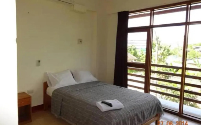 Hostal El Puerto