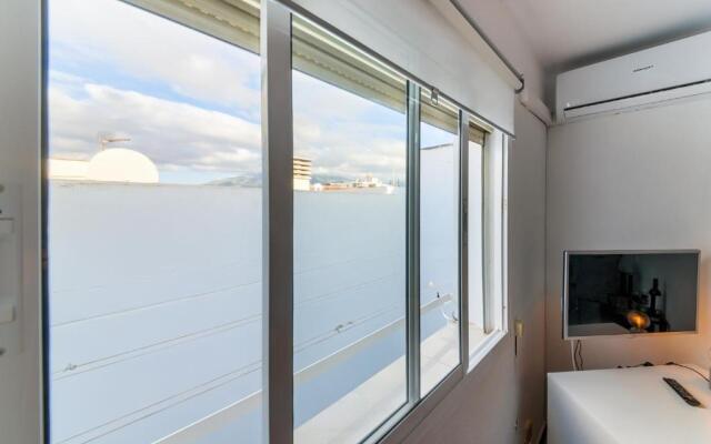 Holidays2Fuengirola Palangreros 100 mts from Beach and promenade