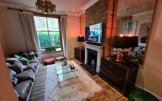 Alexander Apartments London