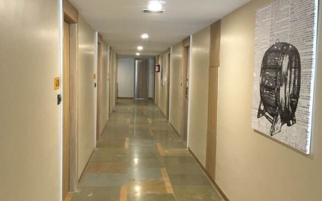 Hotel Mint OTM