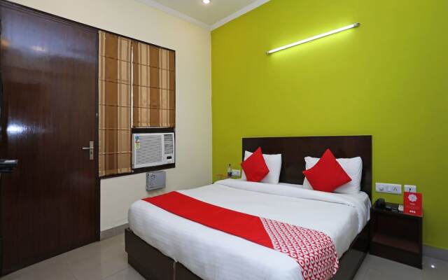 OYO Rooms Near DLF Phase 1