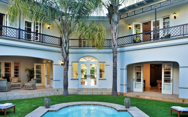 Mont d'Or Sandton Villas