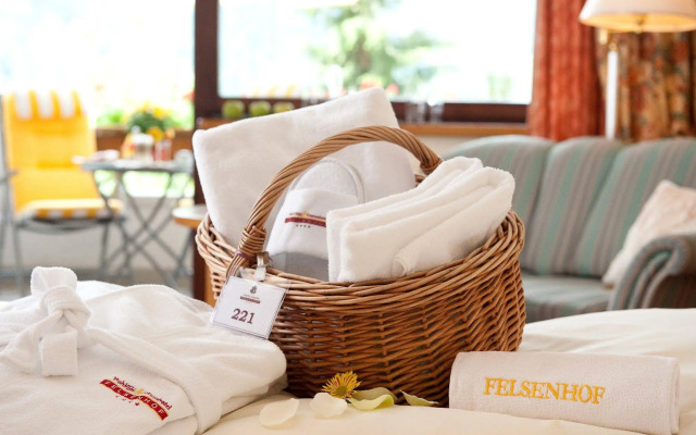 Wohlfühl & Genusshotel Felsenhof
