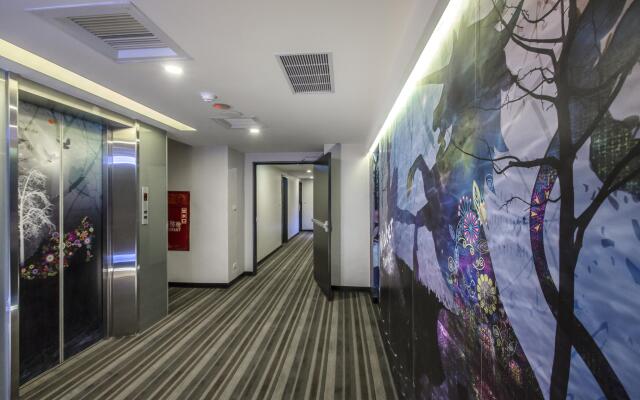 The Cloud Hotel Chungli
