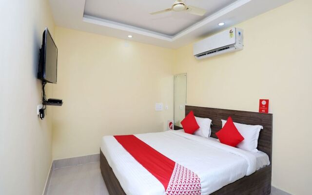 Oyo 15441 Apollo Paradise Guest House