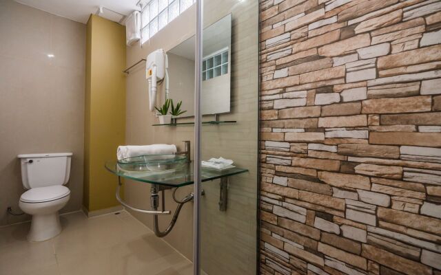 Ton Aor Place Hotel Ratchada