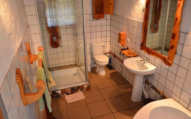 Antbear Drakensberg Lodge