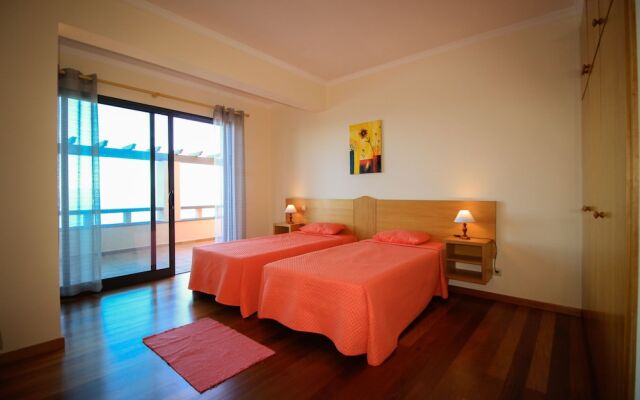 Paradise Ocean View by Analodges