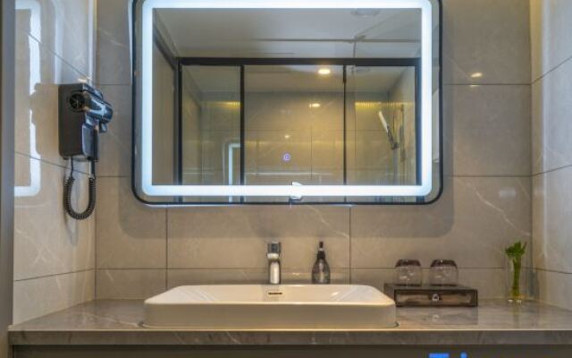 Homeinn Selected Hotel (Zhangzhou Tengfei Road Ancient City)