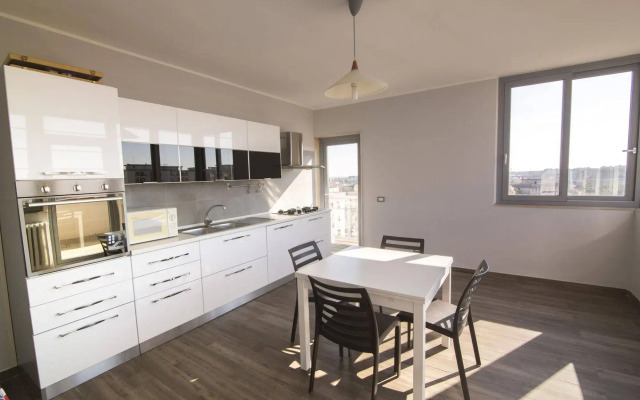 Penthouse Station Luxury Suites & Apts