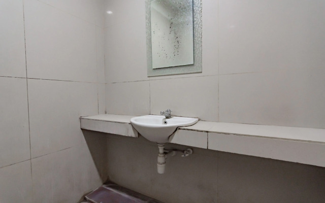 RedDoorz near Institut Teknologi Bandung 2