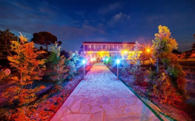 Sivrice Faros Butik Hotel