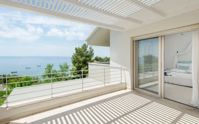 Akti Elia Villas