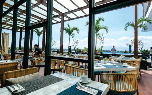 ILLIRA Hotel Banyuwangi