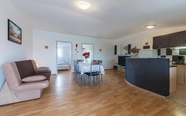 Stunning Home in Vodnjan With Wifi and 2 Bedrooms