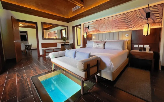 Royalton CHIC Antigua, An Autograph Collection All-Inclusive Resort – Adults Only