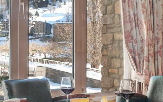 Ski Plaza Hotel & Wellness
