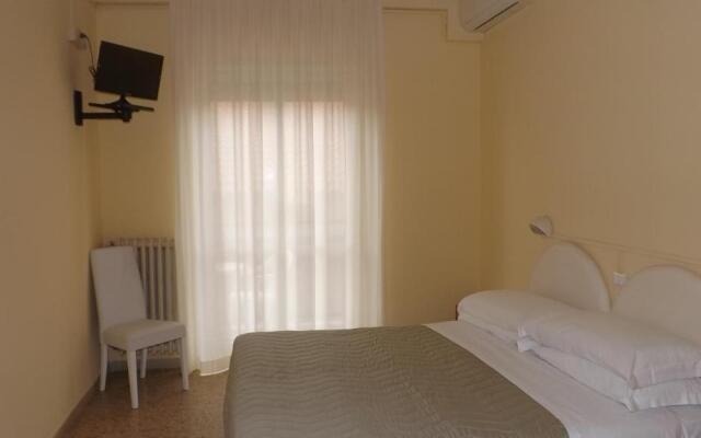 Hotel Cesare