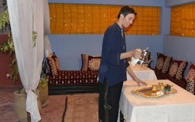 Riad  Ksar Aylan
