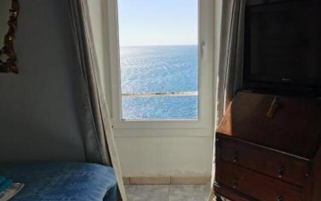 Guest House 3 Stars Latte