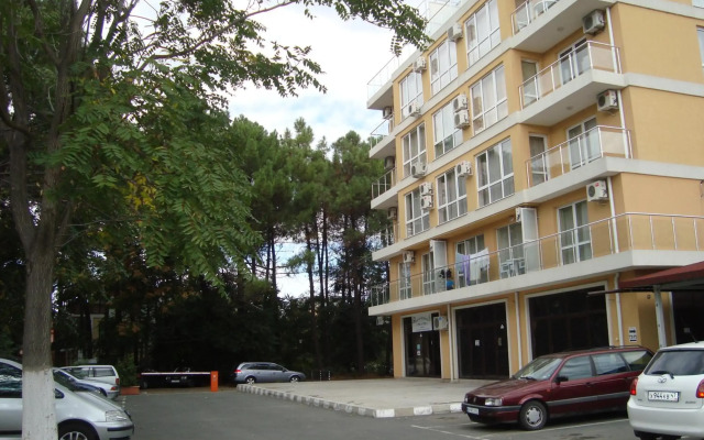Apart Hotel Flores Park