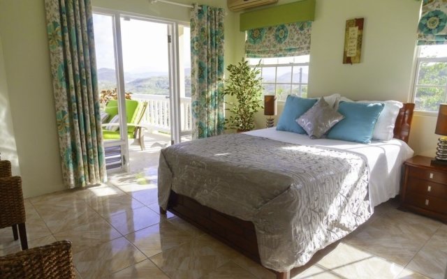 Beautiful 5-bed Villa With Views And Pool - Decaj 5 Bedroom Villa by RedAwning