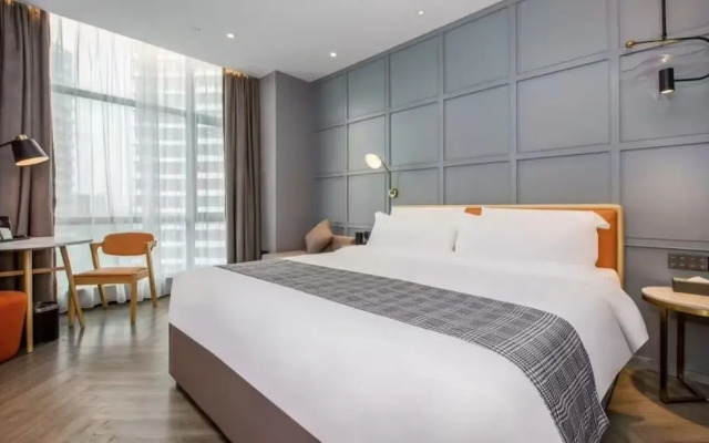 Yifeng hotel