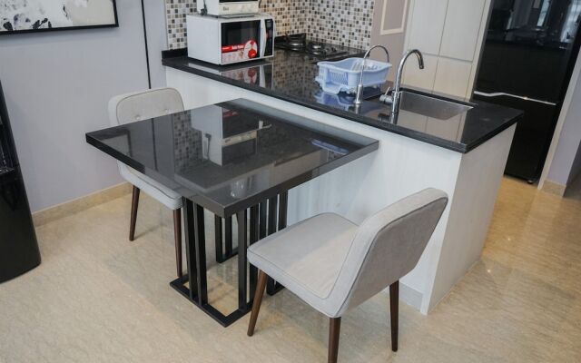 Fancy And Nice 1Br At Branz Bsd Apartment