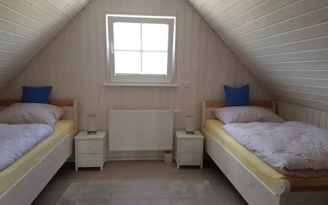 Beaver Modern Retreat