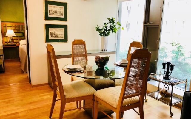 Boutique Apartment Downtown 1 H