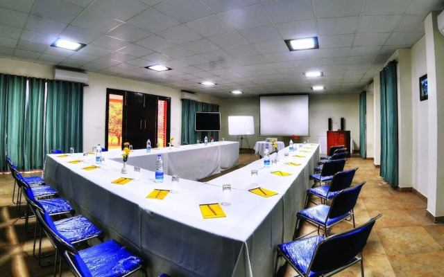 Hotel Baghaan Orchard Retreat