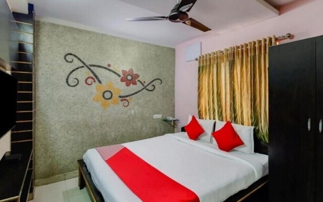 Maruthi Residency Inn