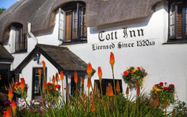 The Cott Inn