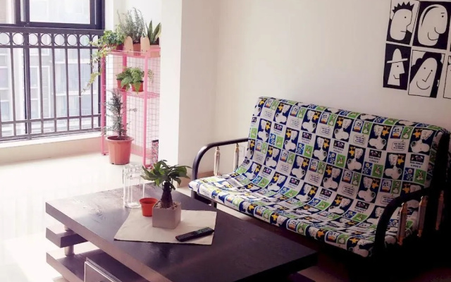 Chengdu Yijia Family Apartment