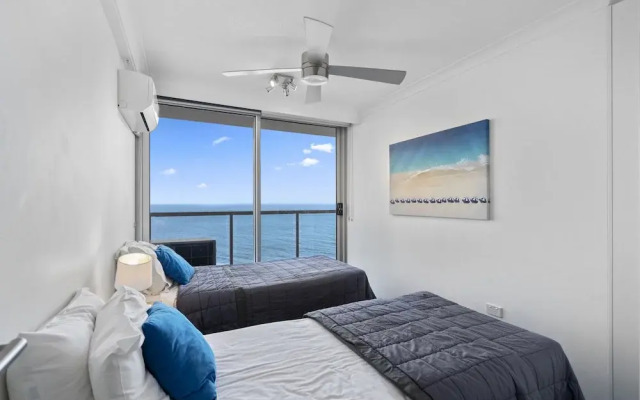 Peninsula Resort - Private Apartments